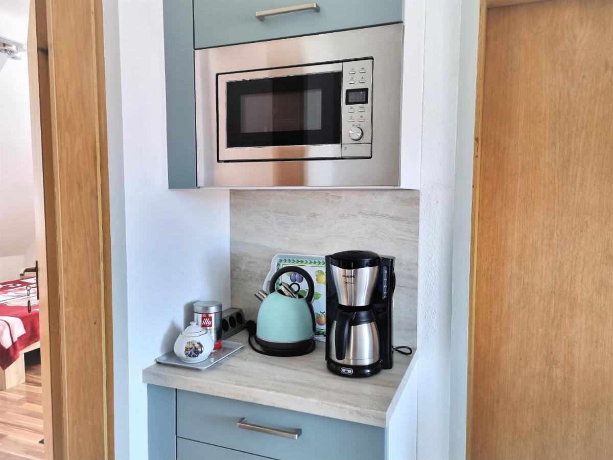 Apartment Bayreuth, Grosse Ferienwohnung Im Haus Mit Kunst, 3 Schlafzimmer, Kueche, Parkplatz Exteriér fotografie